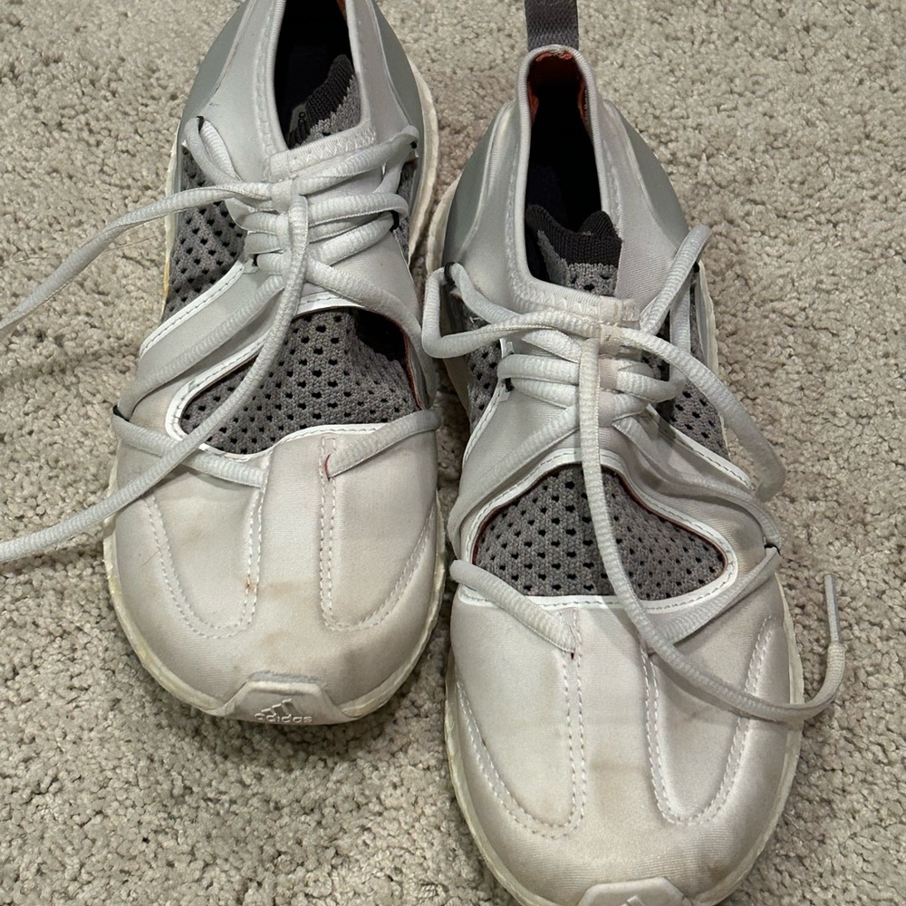Adidas UltraBoost Stella McCartney White Sneakers Sz 6.5